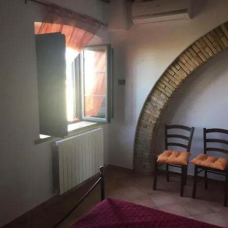 Casale Poggio Meone Apartmán *